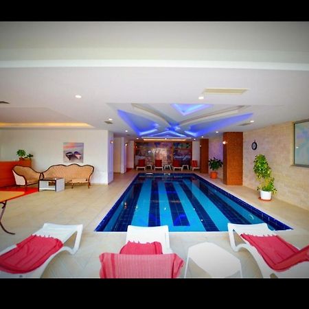 Empire Residence Alanya/Mahmutlar 50M От Моря Екстериор снимка