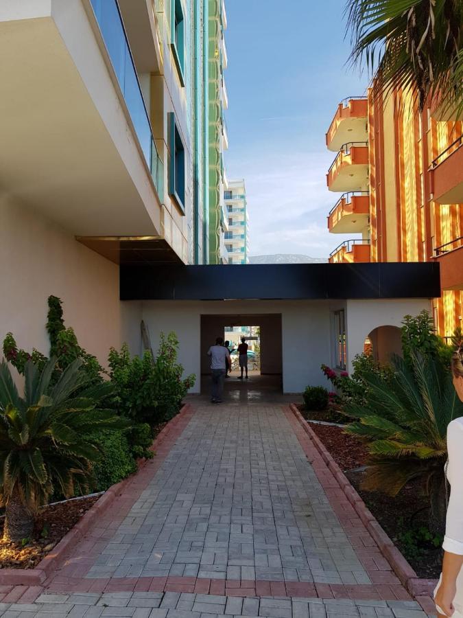 Empire Residence Alanya/Mahmutlar 50M От Моря Екстериор снимка